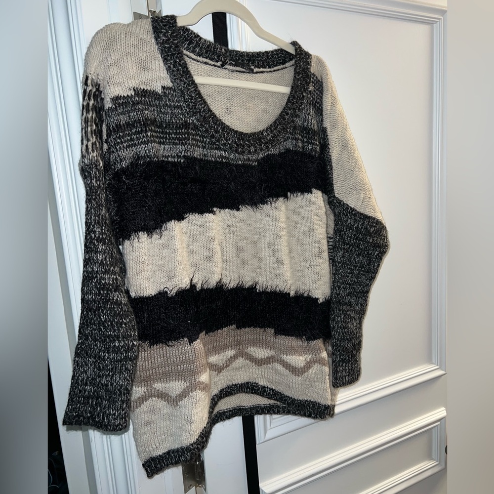 Knit sweater